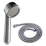 尊驰卫浴负离子增压淋浴花洒喷头体验 功能与舒适的双重升级